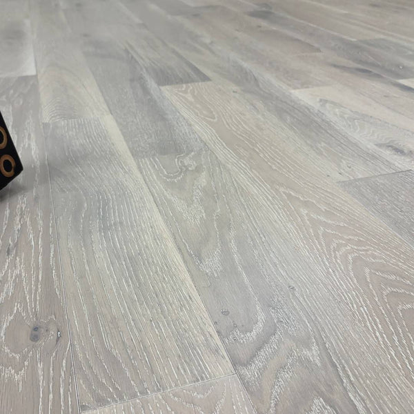 Abbey Claro Engineered Wood Flooring White Wash Oak 10mm x 125mm Brushed Matt Lacquer