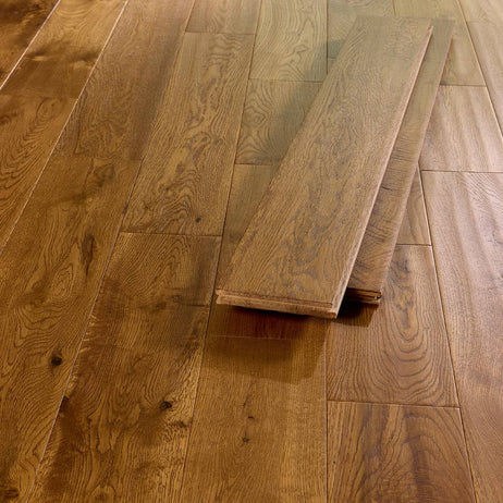 Watton 18mm x 120mm Solid Oak Flooring Golden Handscraped Matt Lacquer