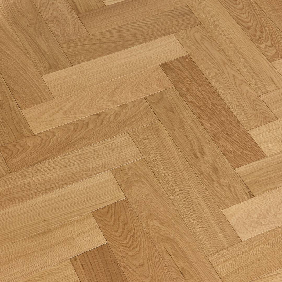 Herringbone Parquet Engineered Wood Flooring 18mm Natural Oak Brushed Oiled