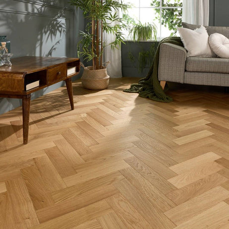 Herringbone Parquet Engineered Wood Flooring 18mm Natural Oak Brushed Oiled