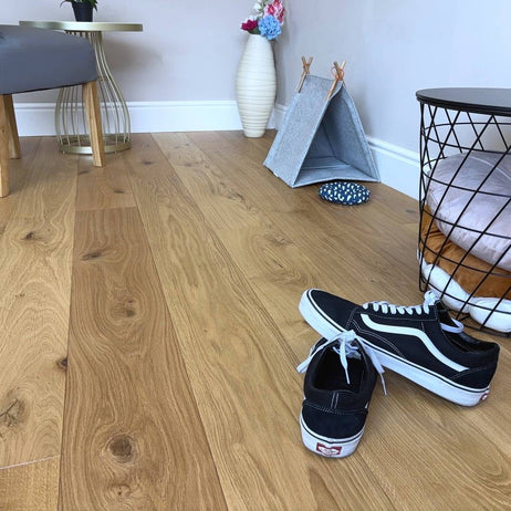 Manor Wenlock Engineered Wood Flooring 18mm x 180mm Natural Oak Brushed Uv Oiled