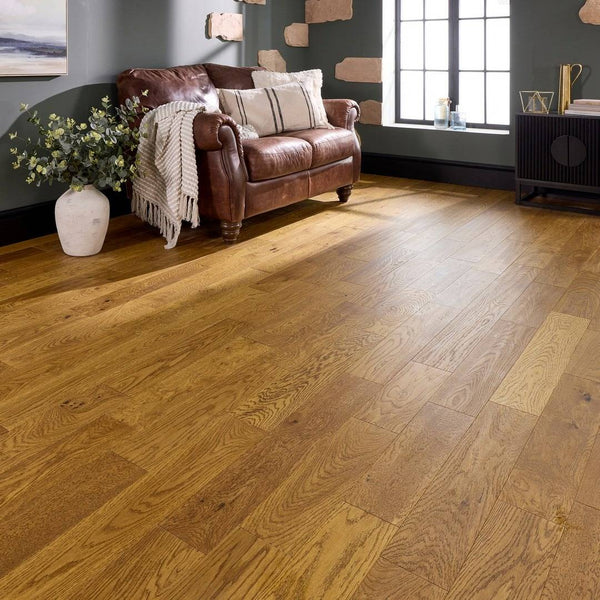 Manor Naworth Engineered Wood Flooring 18mm x 125mm Golden Handscraped Lacquer