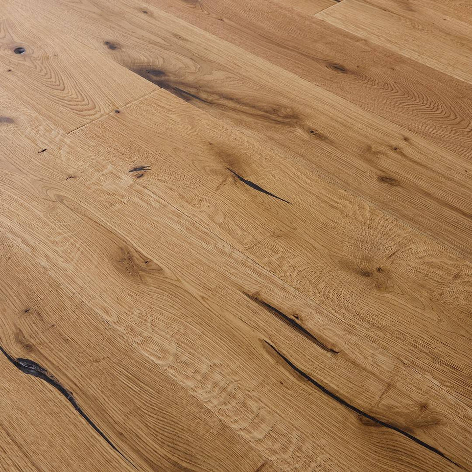Loire Engineered Wood Flooring 15mm x 190mm Natural Oak Distressed Wax Oil