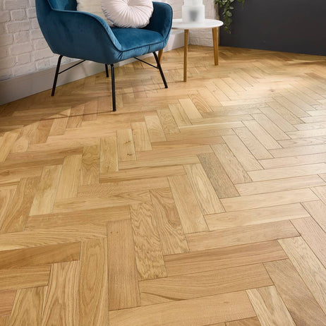 Herringbone Parquet Engineered Wood Flooring 18mm Natural Brushed Matt Lacquer