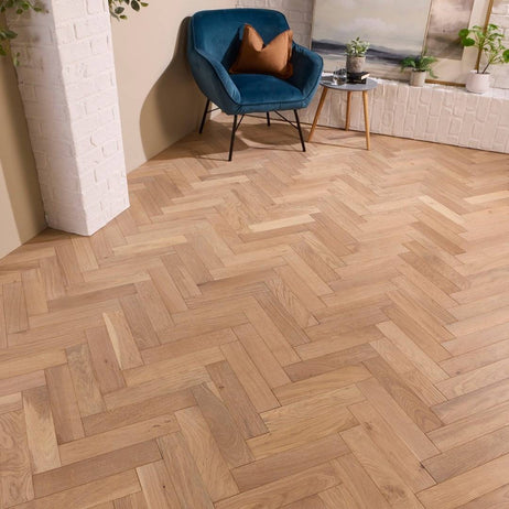 Herringbone Parquet Engineered Wood Flooring 18mm Deep Brushed White Oiled