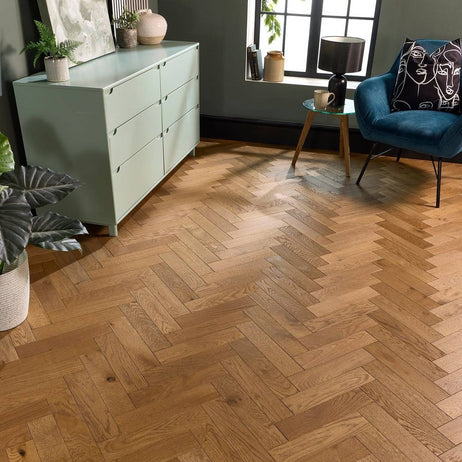 Herringbone Parquet Engineered Wood Flooring 18mm Warm Harvest Brushed Oiled