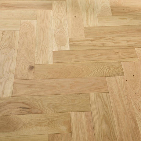 Herringbone Parquet Engineered Wood Flooring 14mm Stripped Oak Brushed Oiled