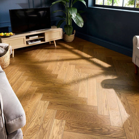 Herringbone Parquet Engineered Wood Flooring 14mm Ambergrain Oak Brushed Lacquer