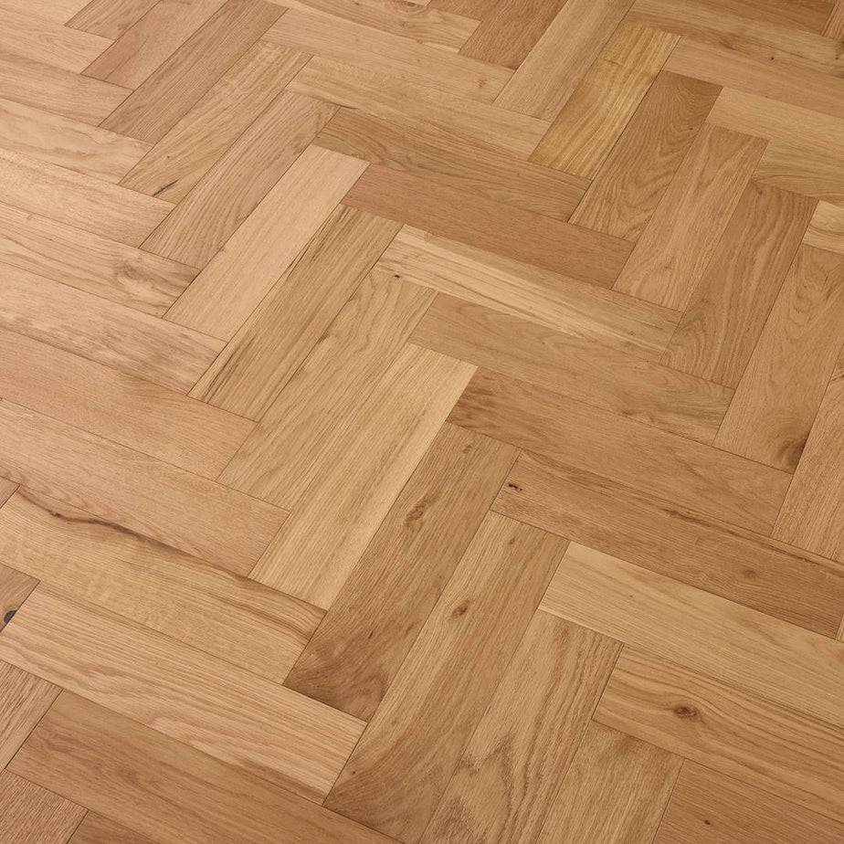 Herringbone Parquet Engineered Wood Flooring 12mm Natural Oak Brushed UV Oiled