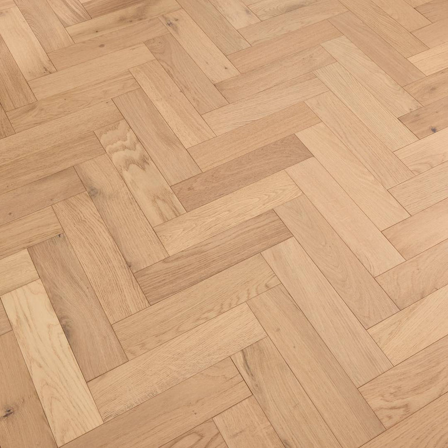 Herringbone Parquet Engineered Wood Flooring 12mm Essence Oak Matt Lacquer