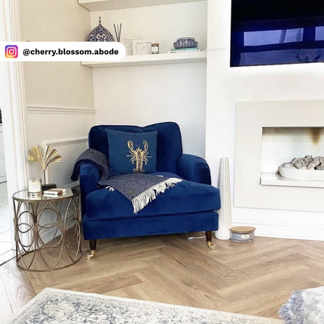 Prestige Herringbone Laminate flooring Faded Oak 8mm 3678