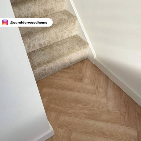 Prestige Herringbone Laminate flooring Faded Oak 8mm 3678