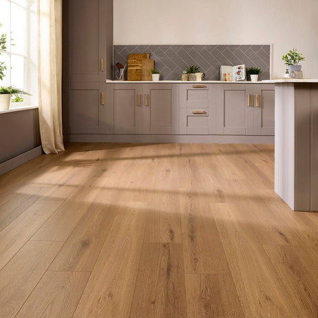 Embrace Pro Laminate Flooring 14mm Farmhouse Oak AC5 Built-in Underlay