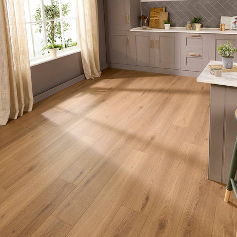Embrace Pro Laminate Flooring 14mm Farmhouse Oak AC5 Built-in Underlay