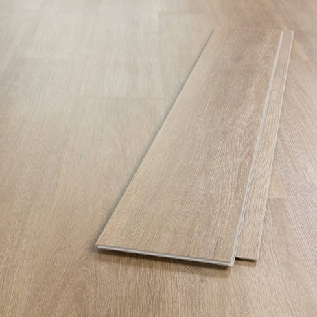 Aqua Plank Colorado Oak Click Vinyl Flooring