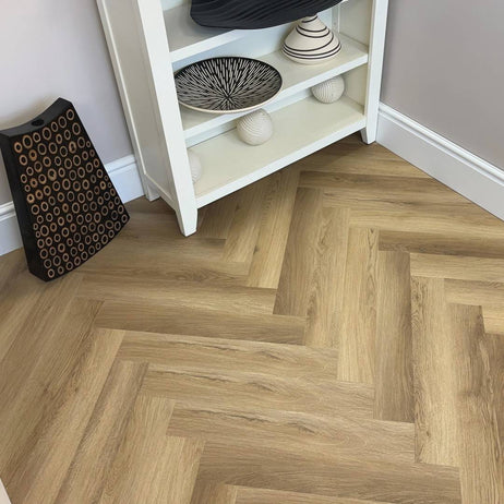 Chic Parquet LVT Flooring Dry Back Oak Nature 8002