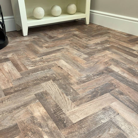 Chic Parquet Mini LVT Flooring Dry Back Country Oak 852