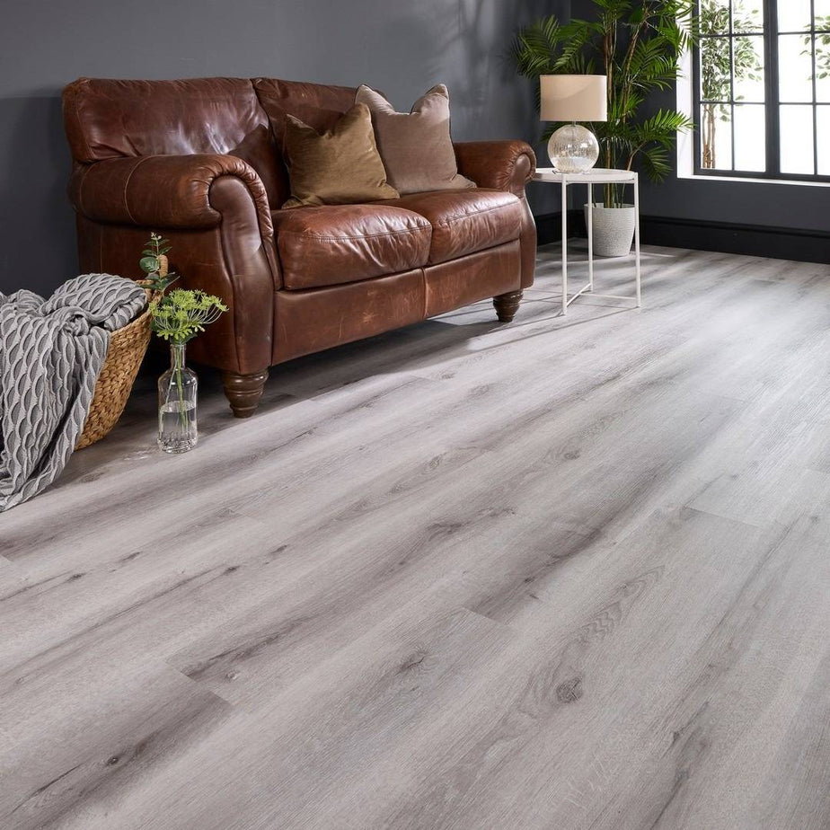 Aqua Plank Putty Grey Oak Click Vinyl Flooring