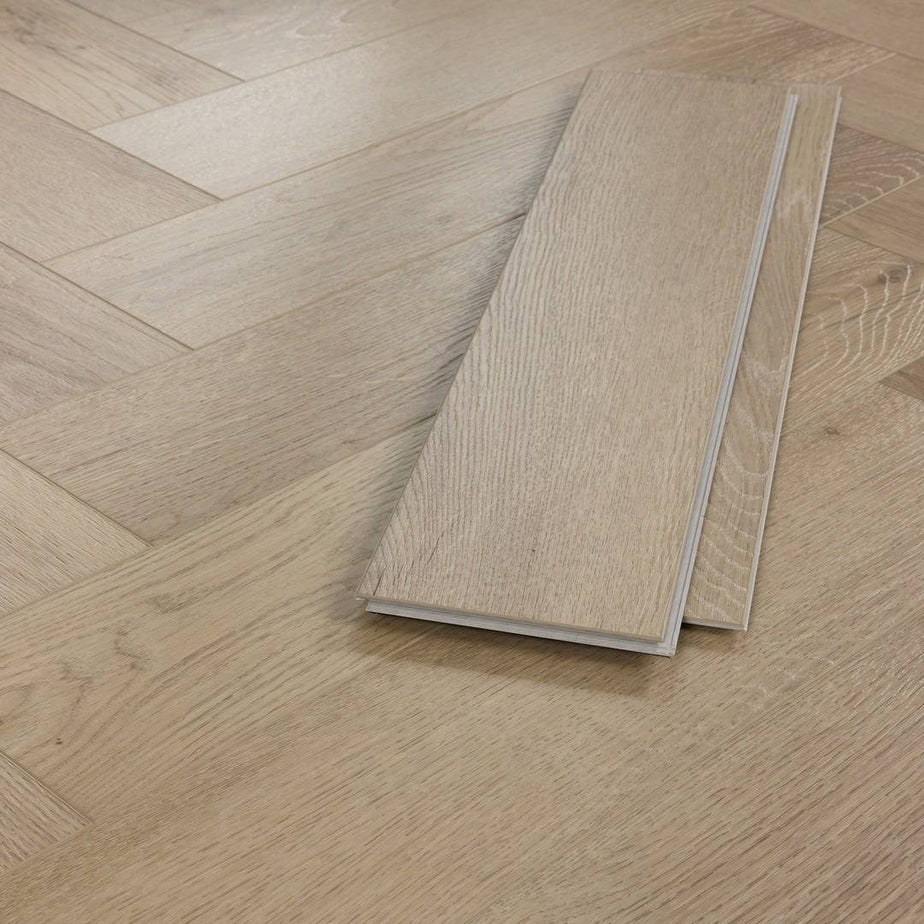 Aqua Plank Shingle Oak Herringbone Click Vinyl Flooring